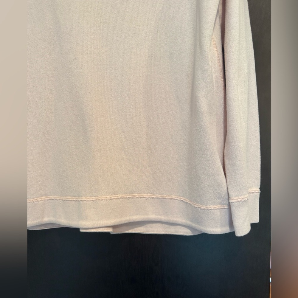 VINTAGE A&F Blush Pink Crewneck - Picture 3 of 5